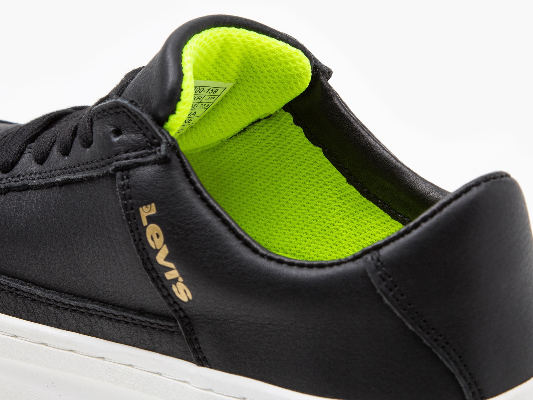silverwood sneakers levis