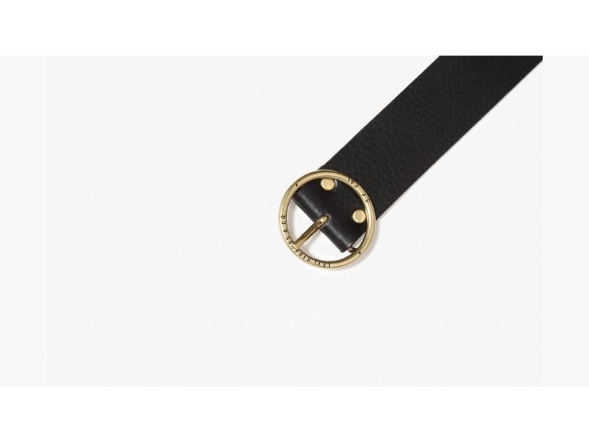 Athena belt levis clearance
