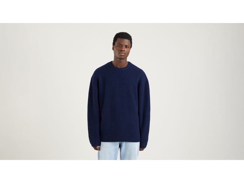 Battery discount operated sweatshirt